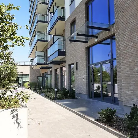 アパート Cubus Nest ワルシャワ